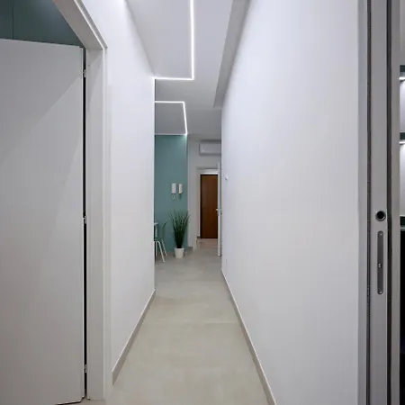 Domus Garden Apartment *